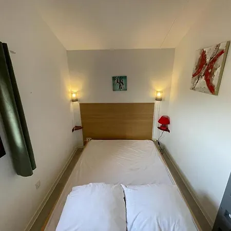 Patio A 20m De La Avec Terrasse Et Parking - Fr-1-413-159 *