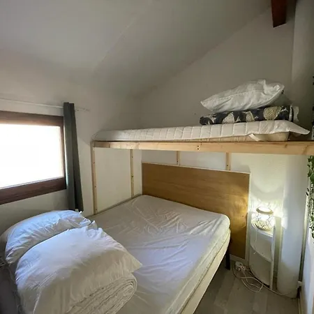 Patio A 20m De La Avec Terrasse Et Parking - Fr-1-413-159 *